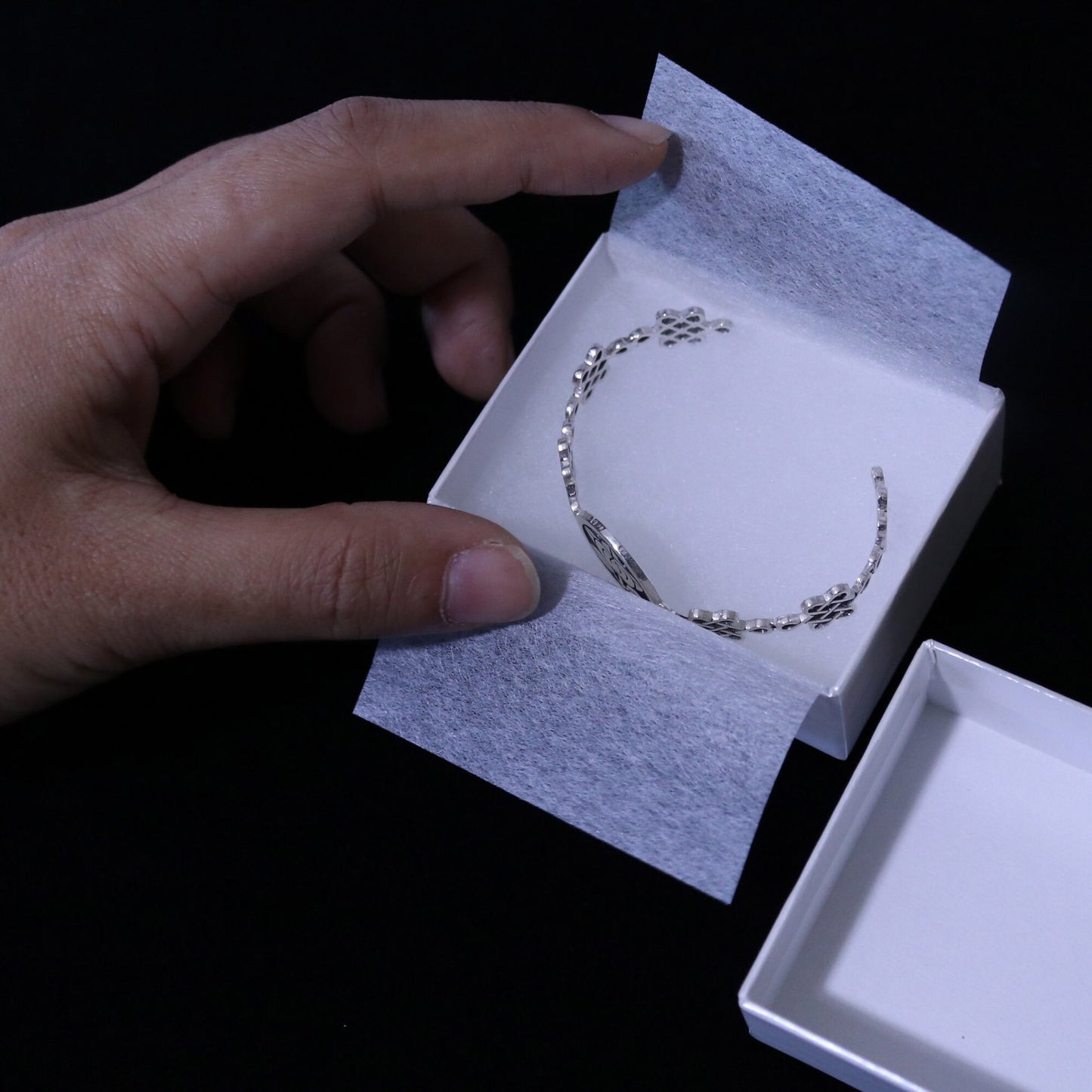Bangle /Buttefly in a circle / Japanese Clan Crest / Sterling Silver