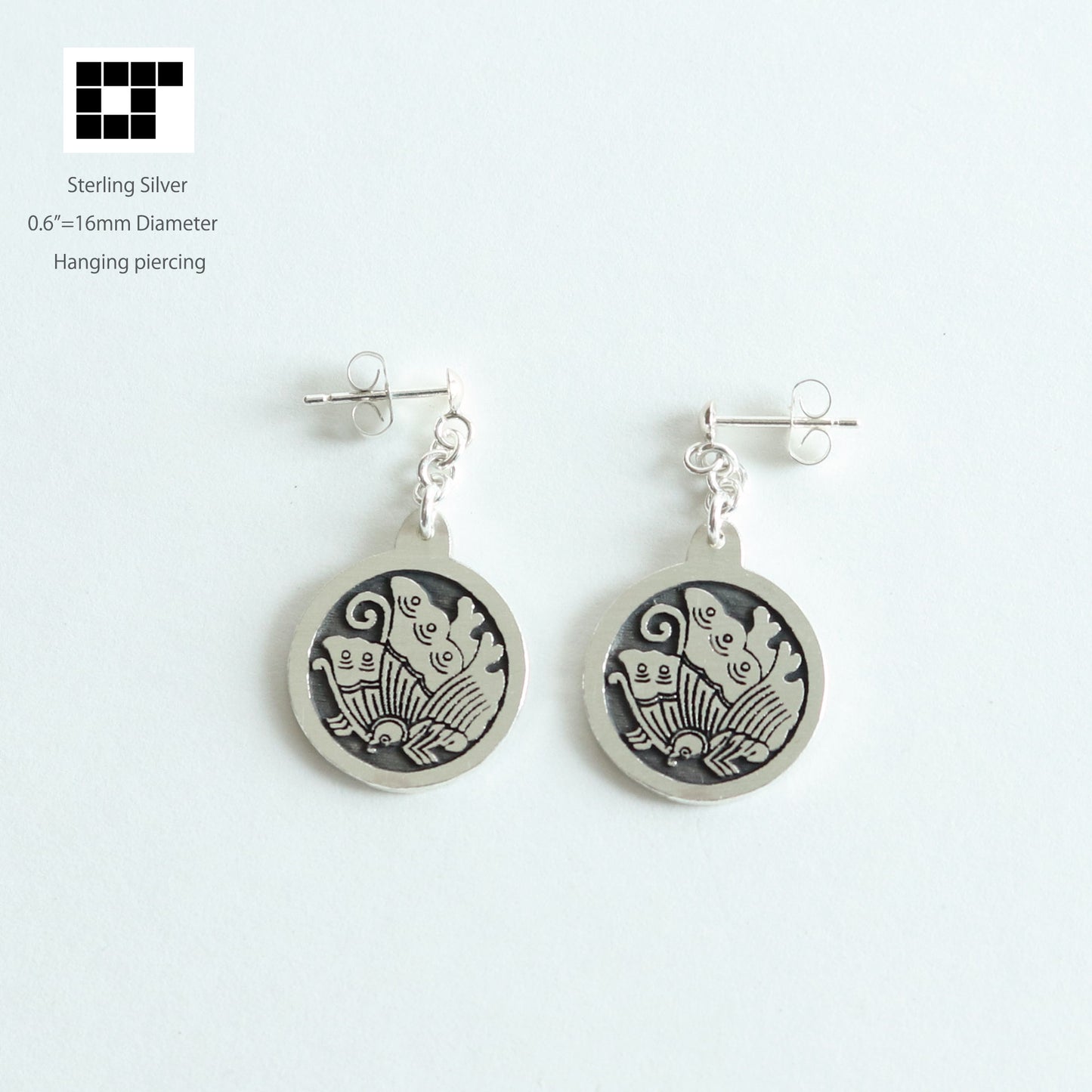 Kamon Earrings - Butterfly in a circle - Maruni Agehacho - 丸にアゲハ蝶