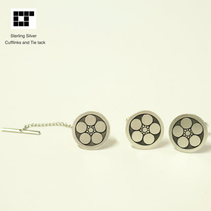 Tie tack - Plum - 梅鉢