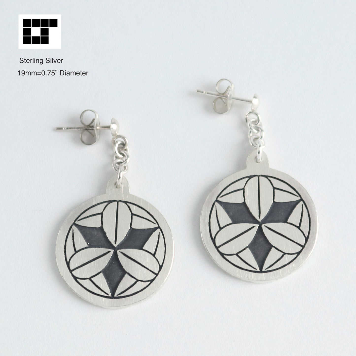 Kamon Earrings - 丸に九枚笹 : Maruni Kyumaizasa
