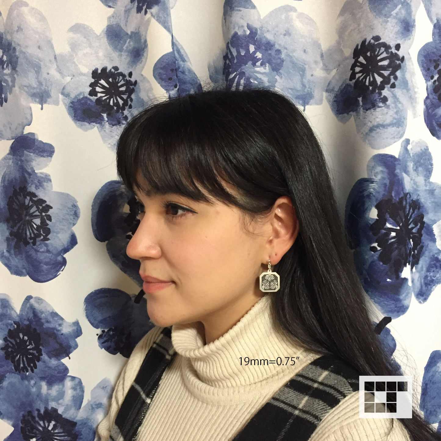 Kamon Earrings - Mitsumatsu