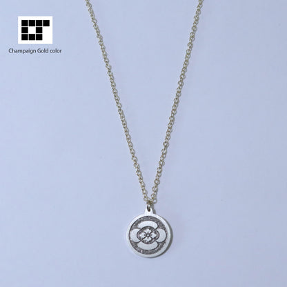 Pendant - Japanese Quince in a circle - Maruni Mokou : 丸に木瓜