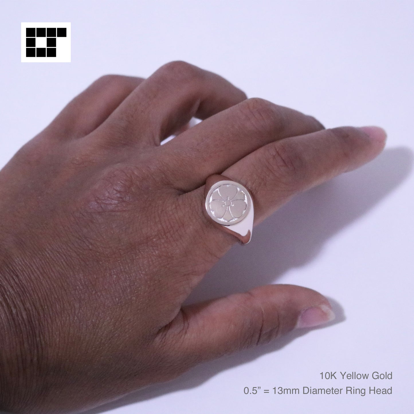 Gold Pendant - Kamon