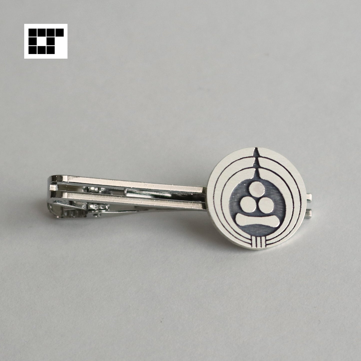 Tie tack- Three stars and one in Noshi circle - 熨斗輪に三つ星に一
