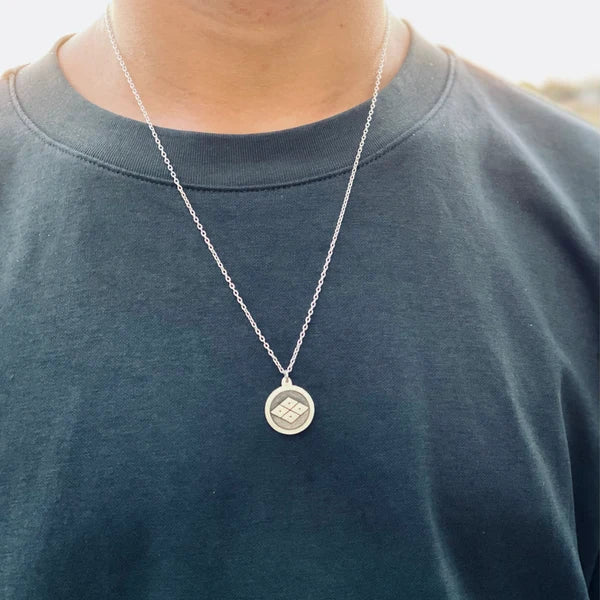 Pendant - Four-eyed Lozenge in a circle