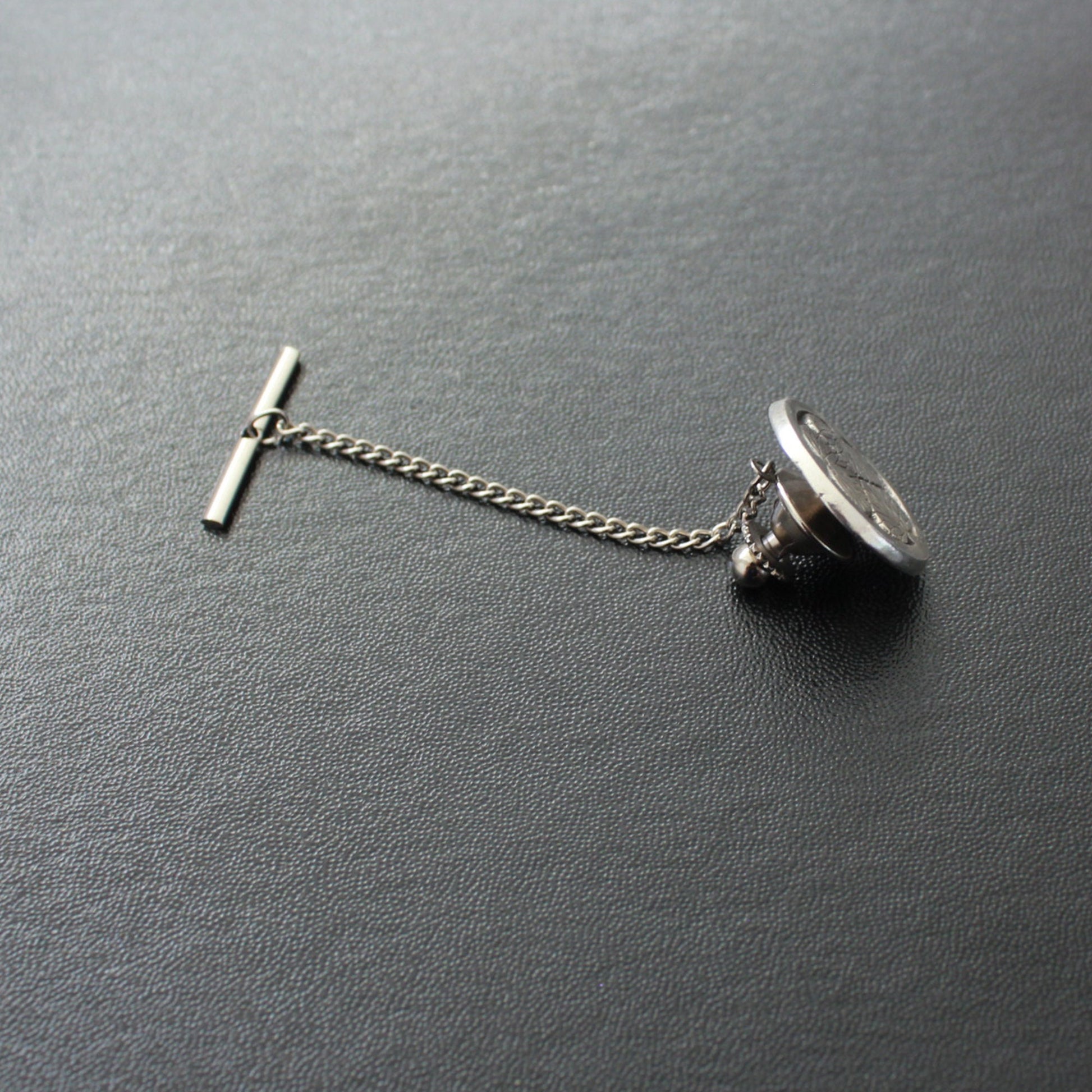 Tokugawa Mallow Kamon Tie Tack