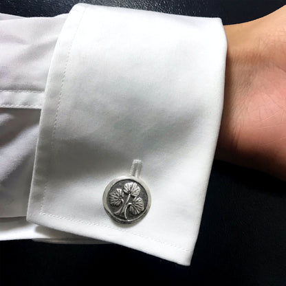 Cufflinks - Standing Mallow Aparting Left in a circle - 丸に立ち葵