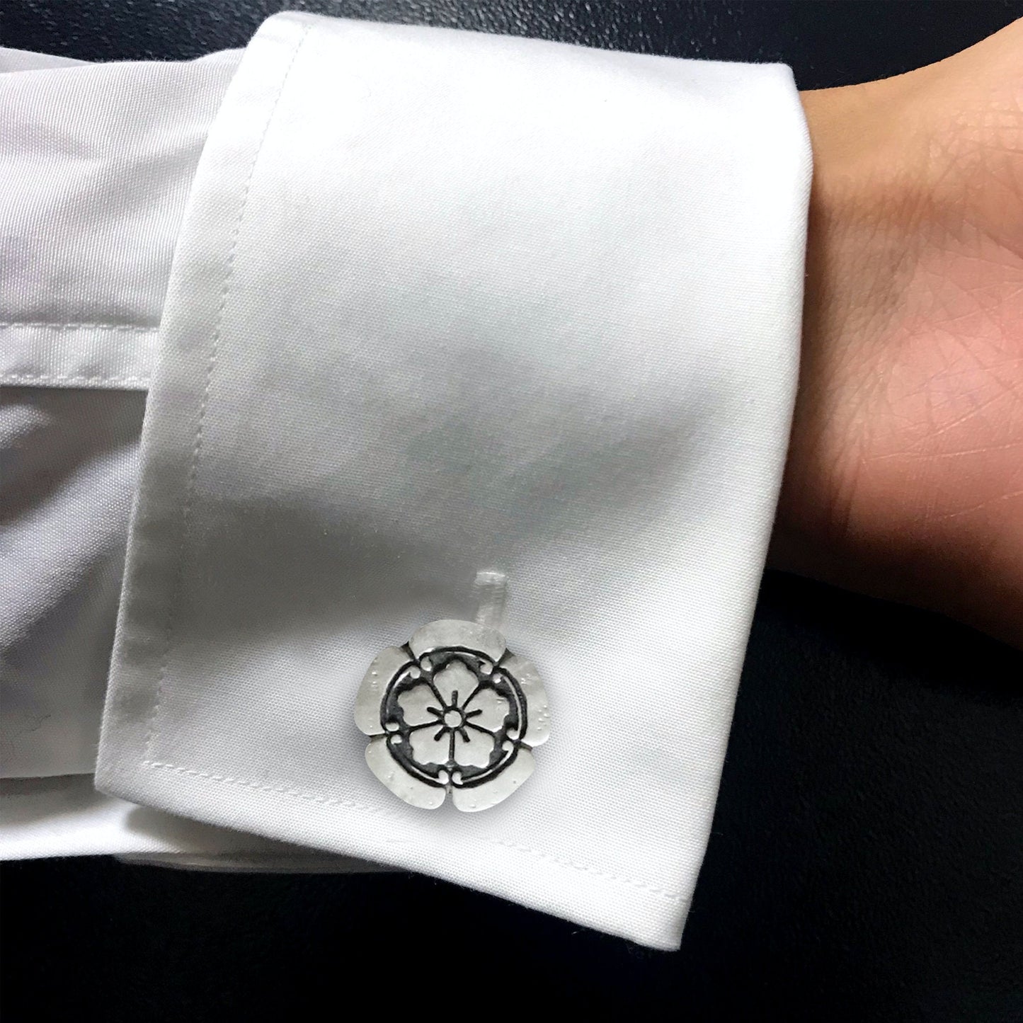 Cufflinks  - Oda Melon - 織田木瓜