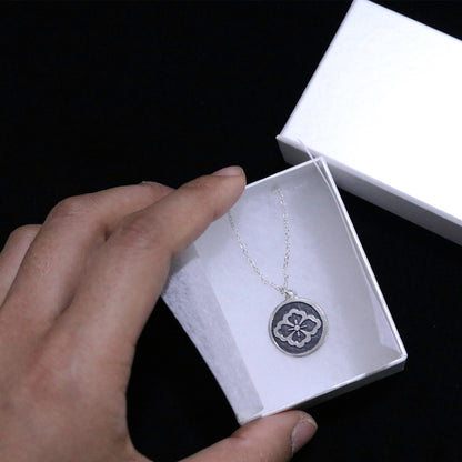 Pendant - Chu-in-no Hanabishi in a circle
