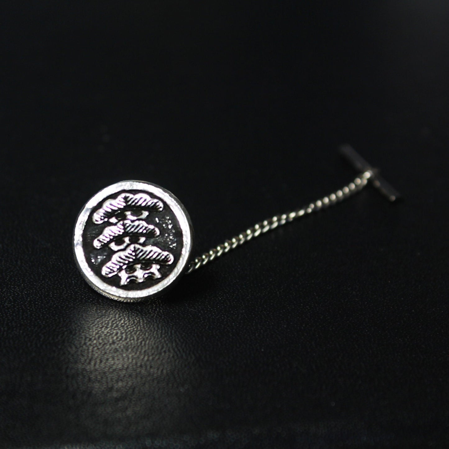 Three-story Pine Tree Tilting to Left in a circle - Japanese Clan Crest - Silver Kamon Tie tack / Lapel pin
