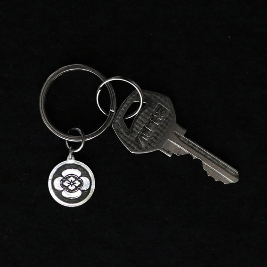 Silver Keyholder - Japanese Kamon - Clan Crest - Japanese Quince in a circle