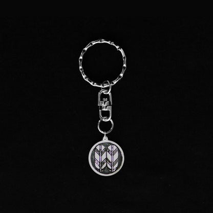 Hawk Feathers in a circle - Japanese Kamon Keyholder - Japanese family crest