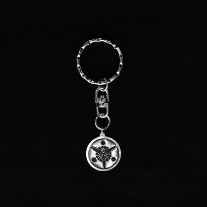 Three fans having suns in a circle - Japanese Clan Crest - Kamon - Key holder
