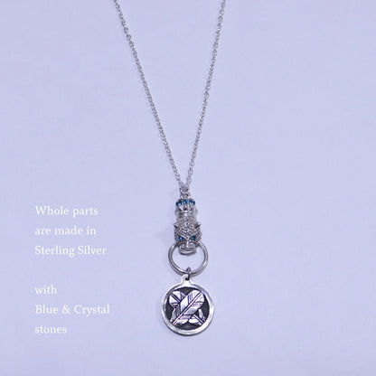 Kamon Jaguar Necklace - Crossing Hawk Feathers in a circle