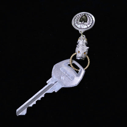 Kamon Jaguar Key accessory - Weeping Wisteria in a circle