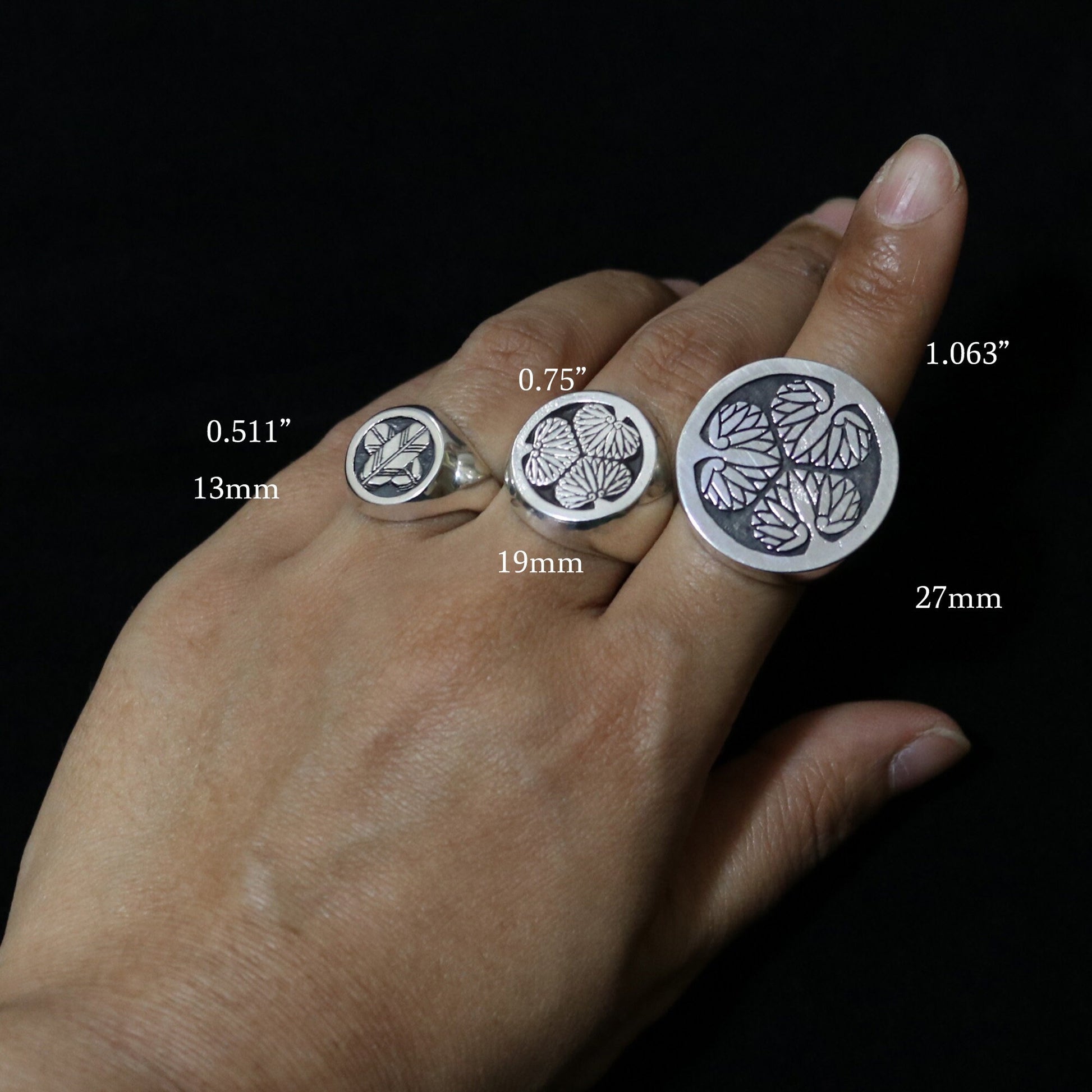 Umebachi - Small Ring - Japanese Kamon ring