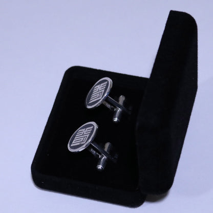 Tie tack - Paulownia Square Kanji - 丸に桐の角字