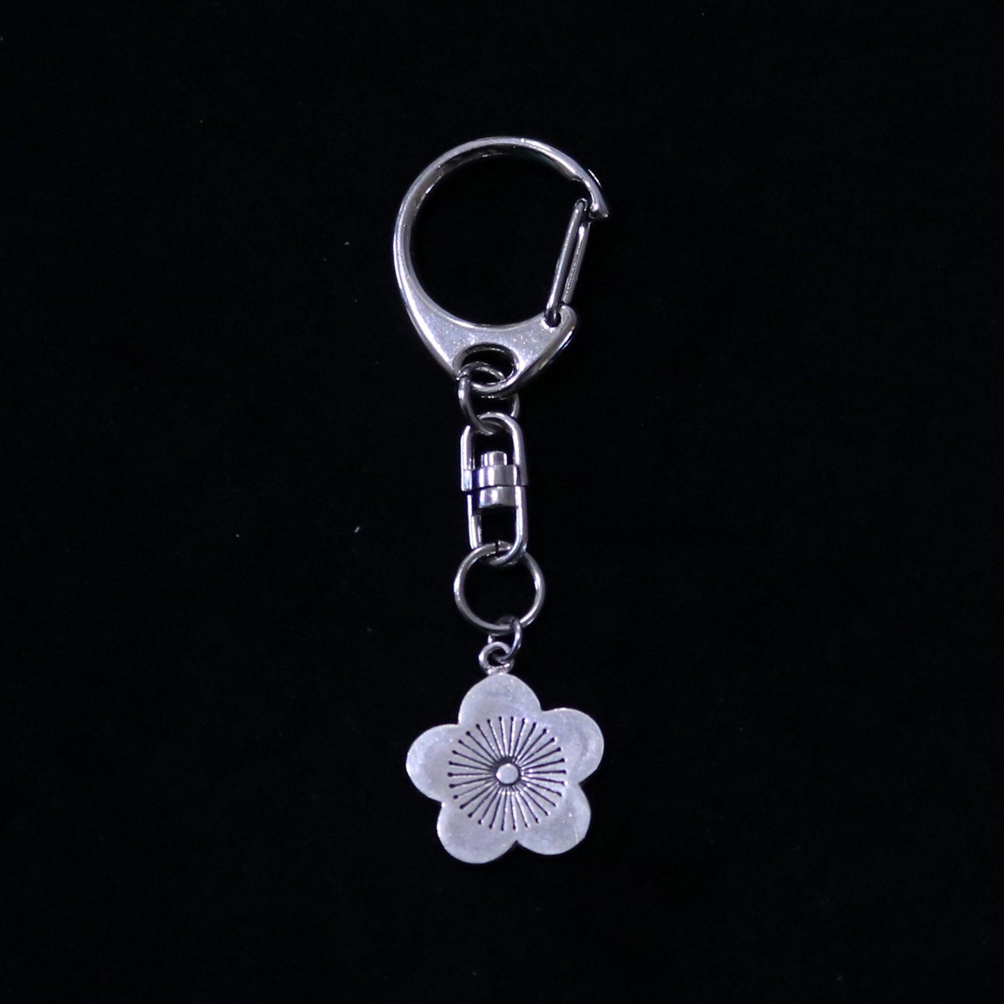 Key chain - Plum -  向こう梅