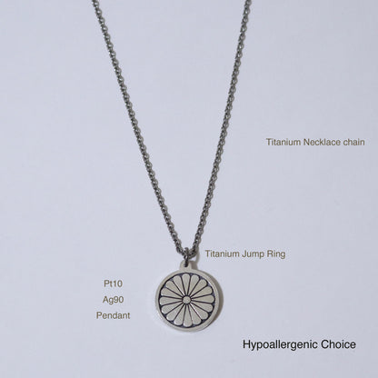 Chrysanthemum in a circle- Japanese Clan Crest Pendant- Kamon