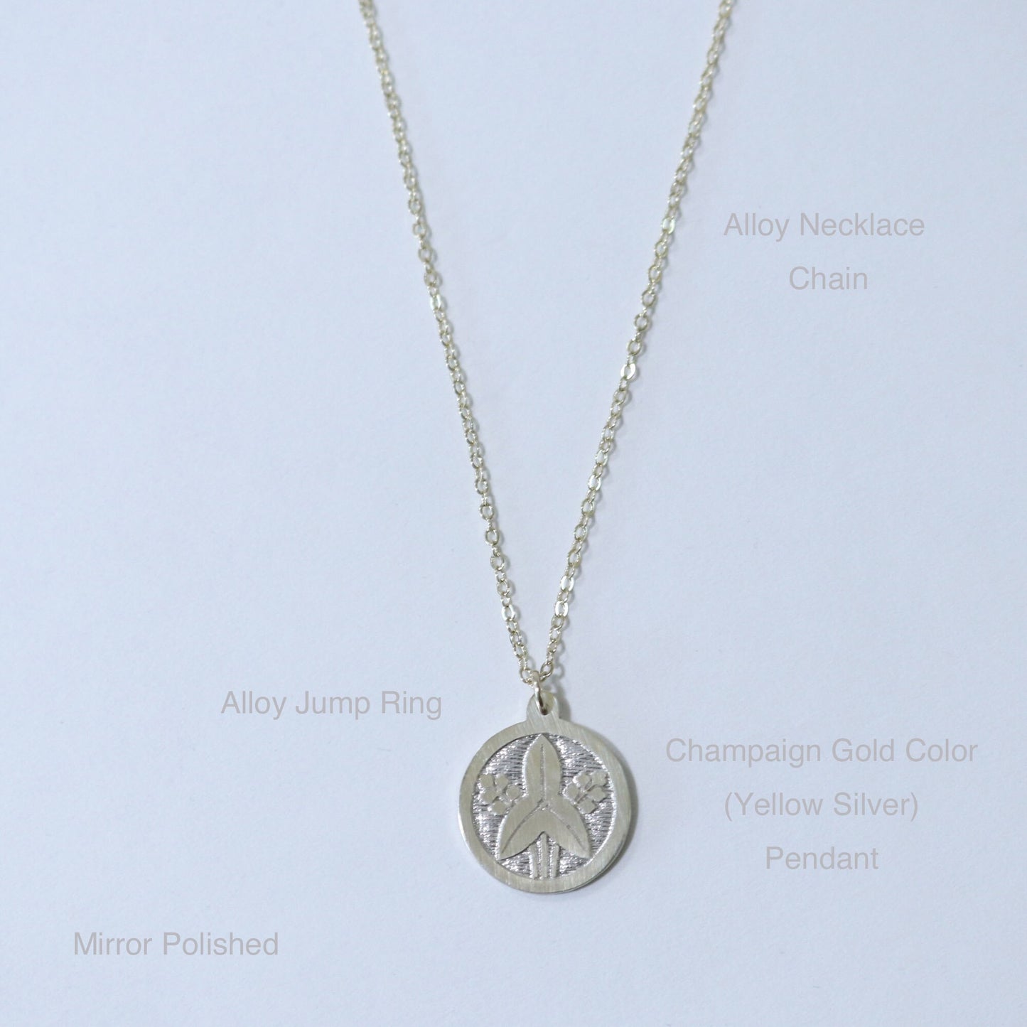 Necklace - Three fans in a circle - Japanese Clan Crest - Kamon