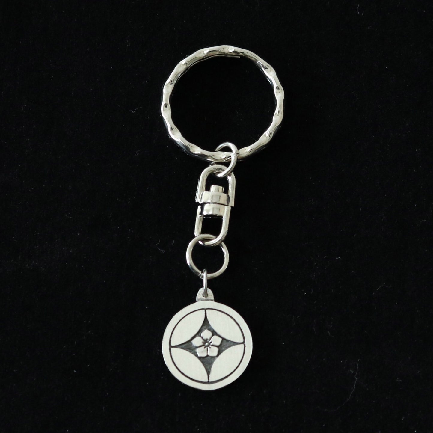 Key chain - Maruni Shippou ni Kikyo - 丸に七宝に桔梗