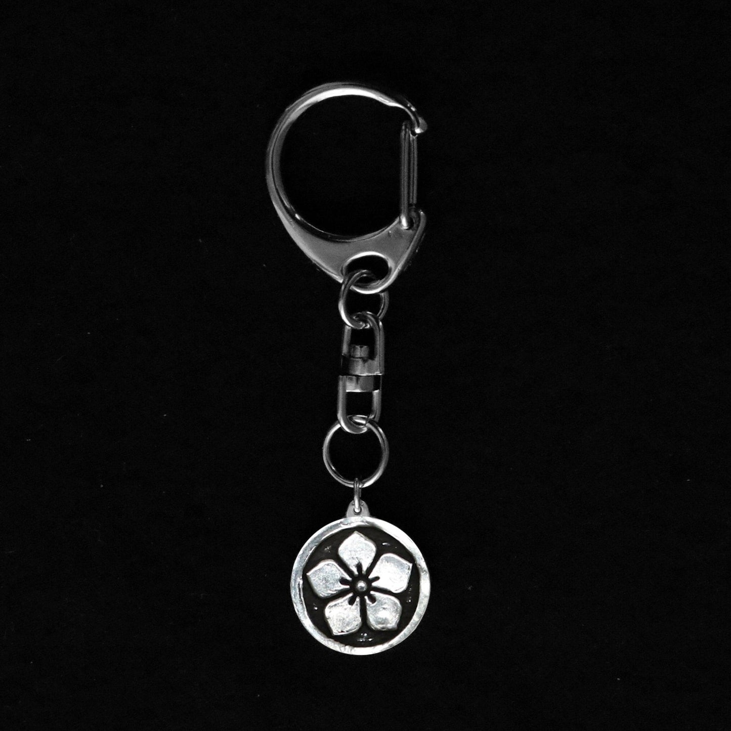 Key chain - Chinese Bellflower in a circle - Maruni Kikyo -  丸に桔梗