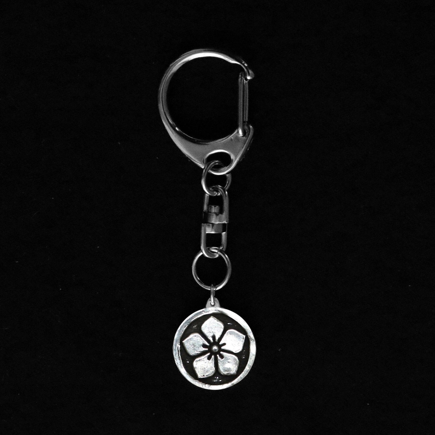 Chinese Bellflower in a circle - Maruni Kikyo - Key chain - Kamon - Japanese Family Crest