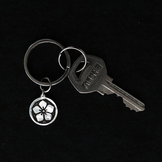 Chinese Bellflower in a circle - Maruni Kikyo - Key chain - Kamon - Japanese Family Crest