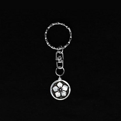 Chinese Bellflower in a circle - Maruni Kikyo - Key chain - Kamon - Japanese Family Crest