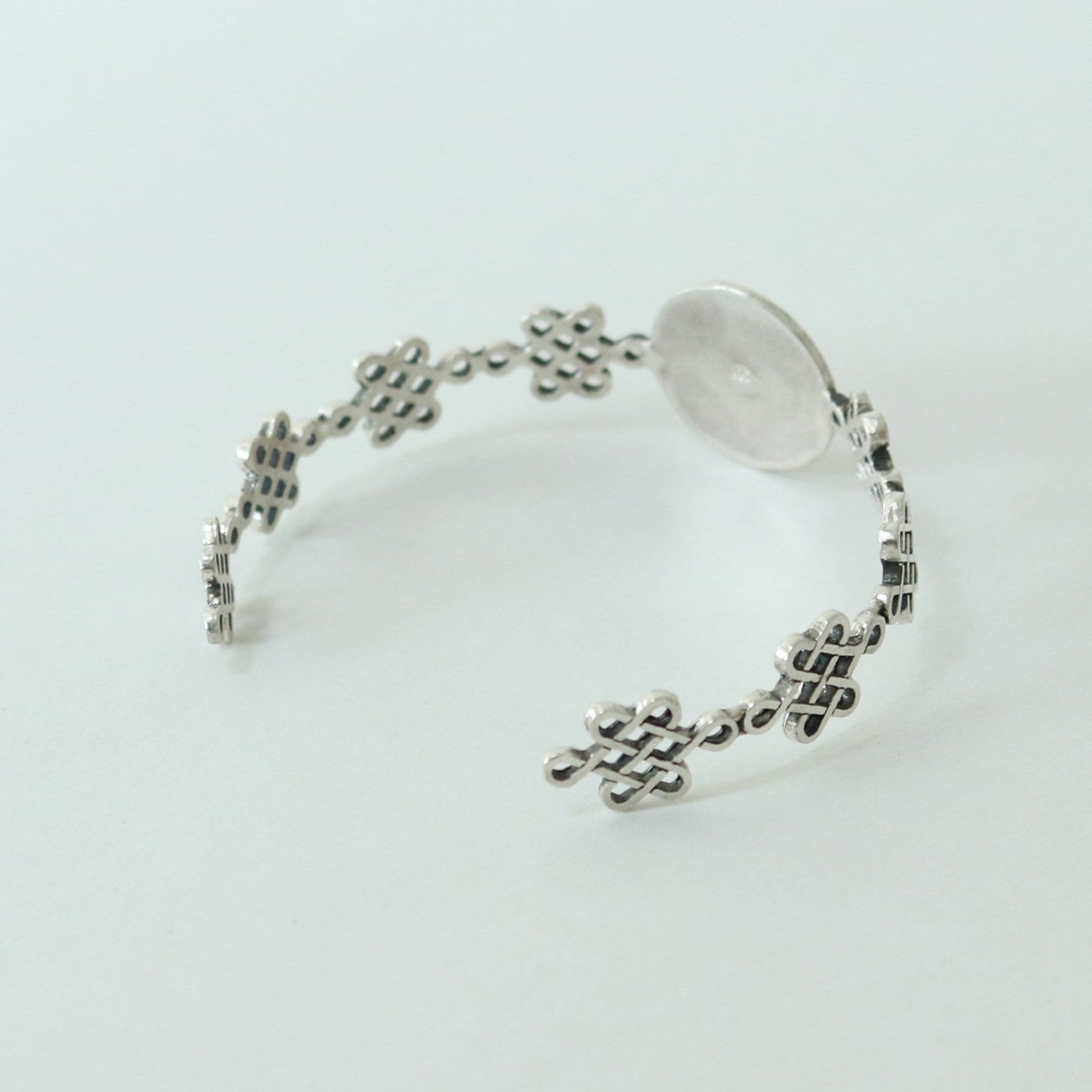 Bangle /Buttefly in a circle / Japanese Clan Crest / Sterling Silver