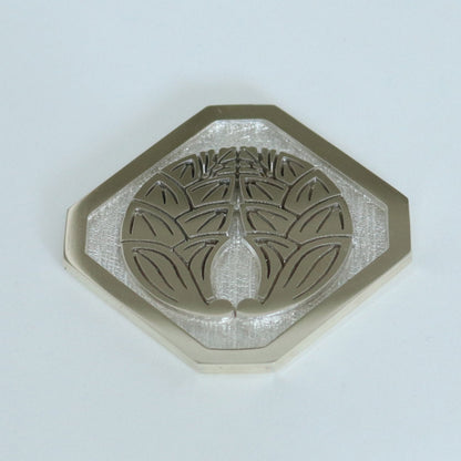 Medal - Dakimyuga - Cuddling Japanese Gingers in a square trimmed corners
