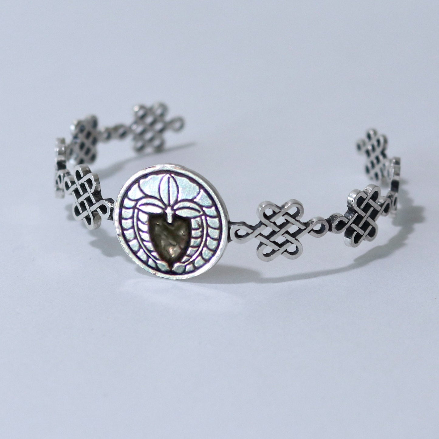 Bangle /Weeping Wisteria in a circle / Kamon / Japanese Mon / Sterling Silver