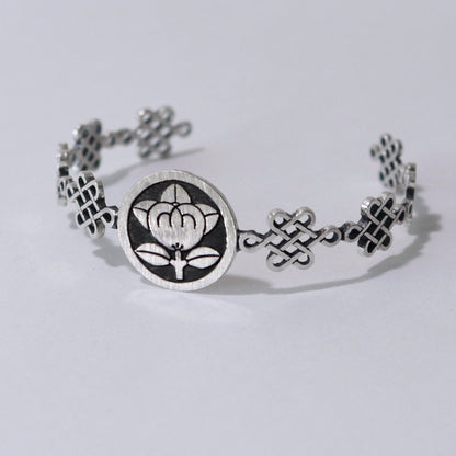 Bangle /Mandarine Orange in a circle / Kamon / Japanese Mon / Sterling Silver