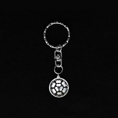 Seven wood sorrels - Nanatsu Katabami- Key chain - Kamon - Japanese Family Crest