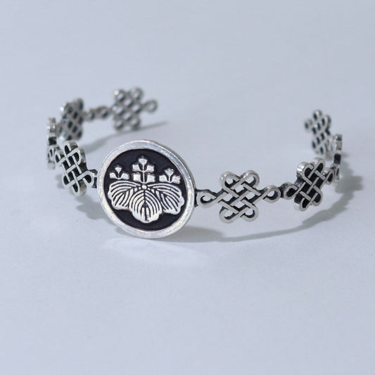 Bangle / Five Three Paulownia in a circle / Sterling Silver