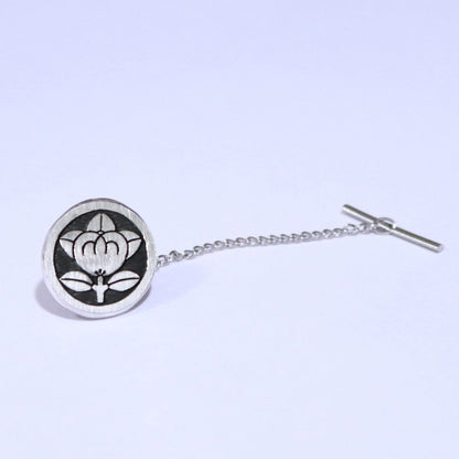 Mandarine orange in a circle - Kamon- Japanese Clan Crest - SIlver Tie tack / Lapel Pin