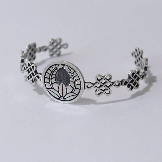 Bangle / Going up Wisteria in a circle / Kamon / Japanese Mon / Sterling Silver