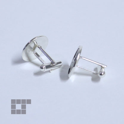 Tie tack - Three Oak Leaves Kamon - 丸に三つ柏