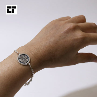 Sterling Silver Bracelet - Kamon - Japanese Clan Crest Bracelet - Maruni Gosan Kiri - Five Three Paulownia in a Circle