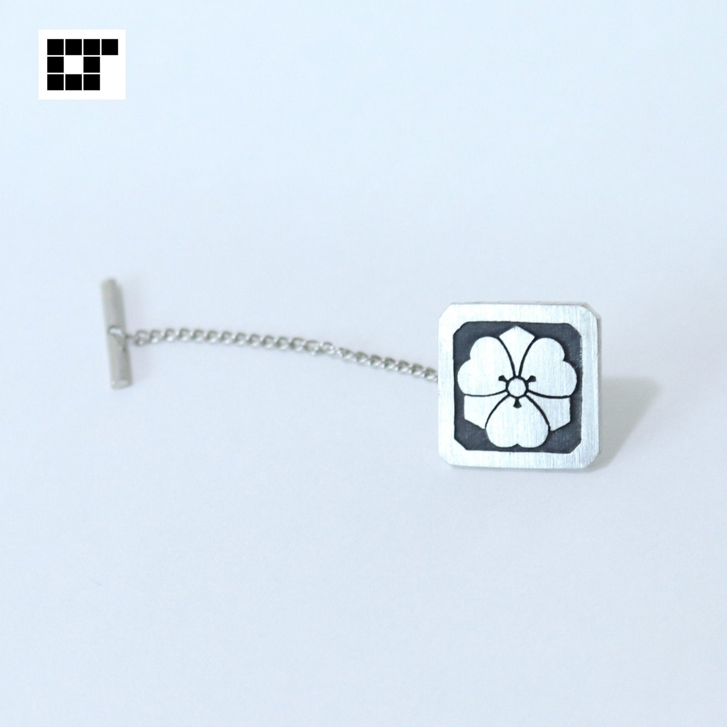 Swords and wood sorrels in a square trimmed corners - Silver Tie Tack / Lapel Pin - Japanese Kamon