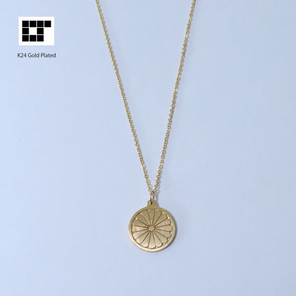 Chrysanthemum in a circle- Japanese Clan Crest Pendant- Kamon