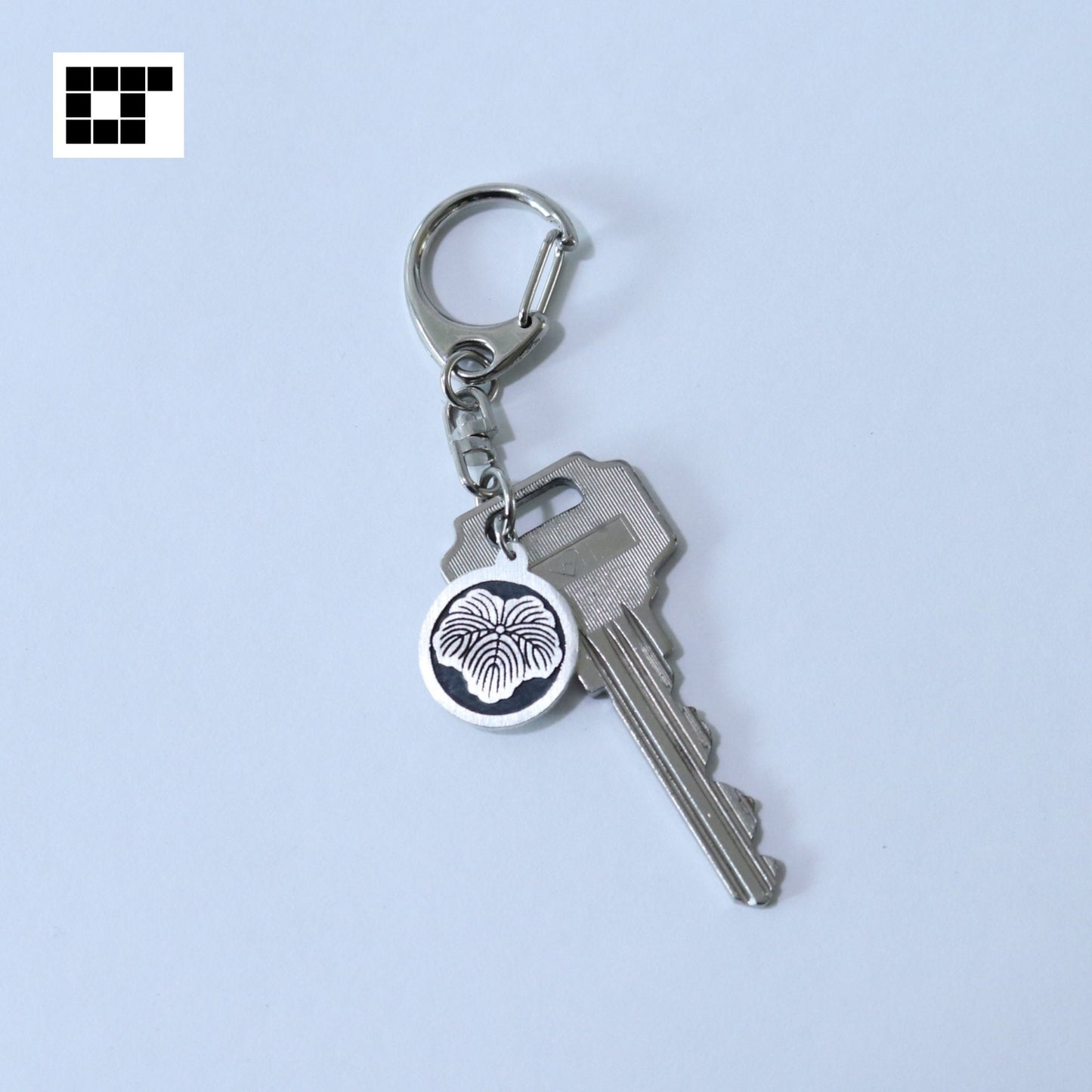 Silver Kamon - Ivy in a circle - Key Holder