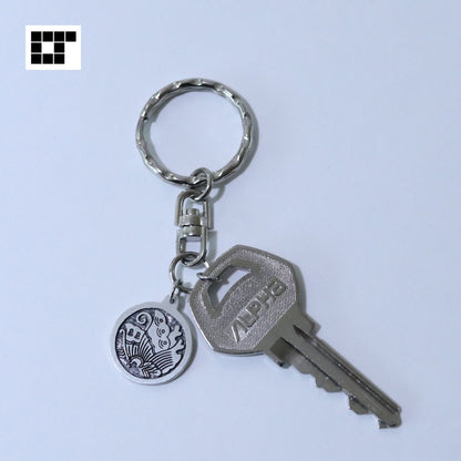 Key chain - Butterfly in a circle - 丸に揚羽蝶