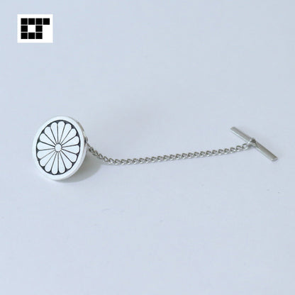 Tie tack - Chrysanthemum in a circle - 丸に１６葉菊