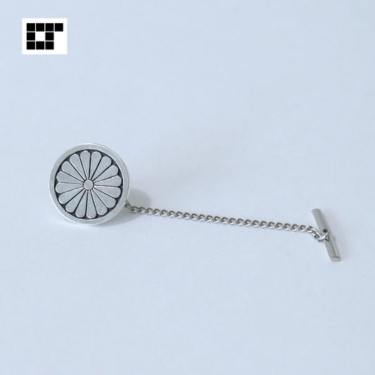 Tie tack - Chrysanthemum in a circle - 丸に１６葉菊