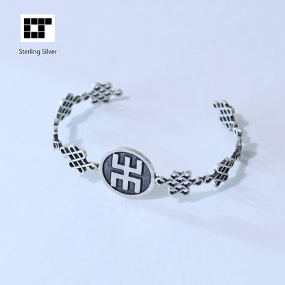 Bangle / Kanji wood square font in a circle / Kamon / Japanese Mon / Sterling Silver