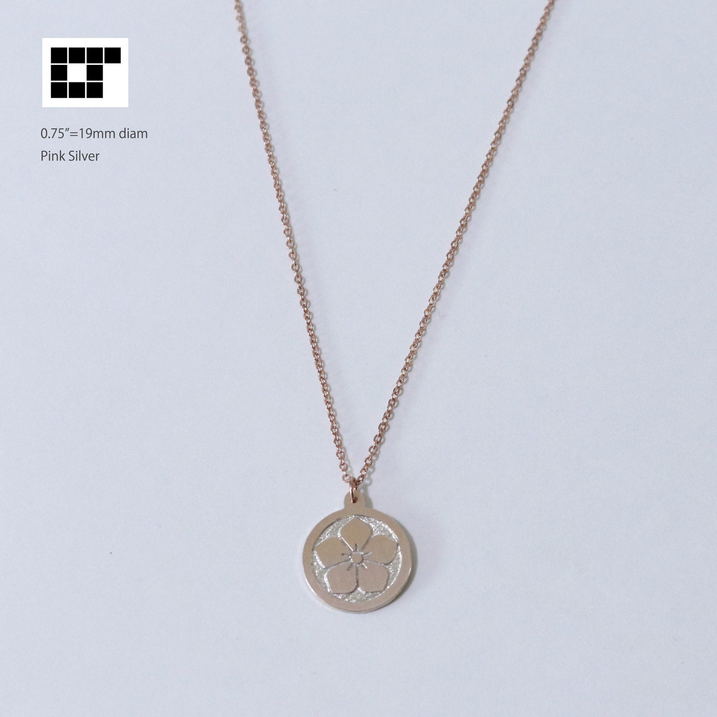 Pendant - Bellflower in a circle - Maruni Kikyo - 丸に桔梗