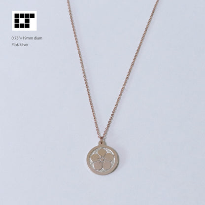 Pendant - Bellflower in a circle - Maruni Kikyo - 丸に桔梗