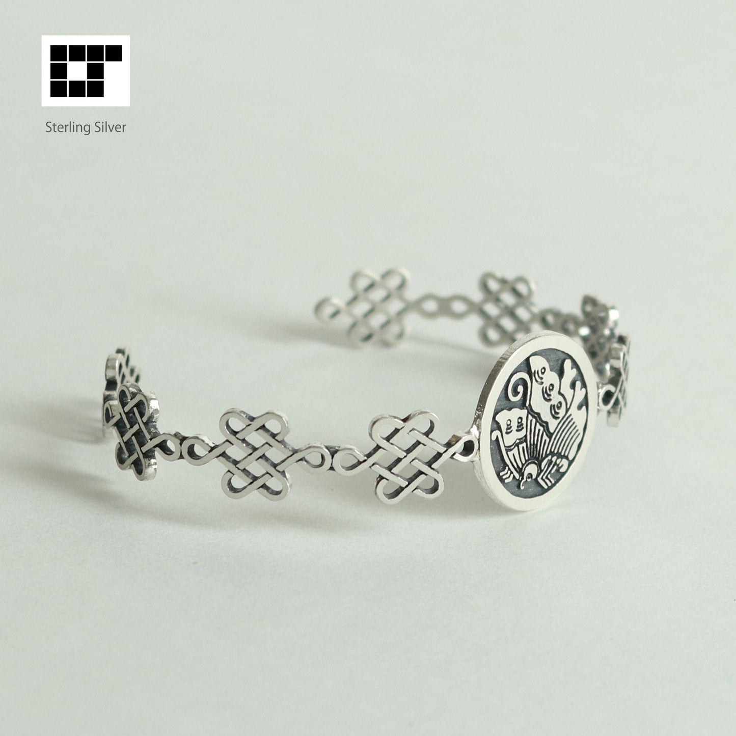 Bangle /Buttefly in a circle / Japanese Clan Crest / Sterling Silver