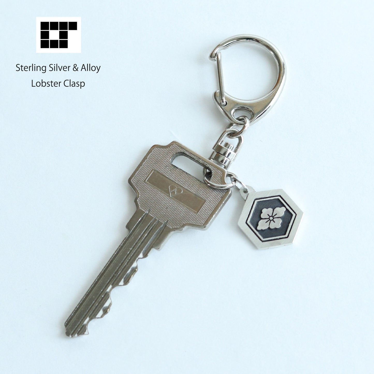 Key chain - Hanabishi in a hexagon - 亀甲花菱